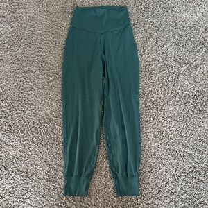 Offline by Aerie Hunter Green Women’s Joggers Size Small